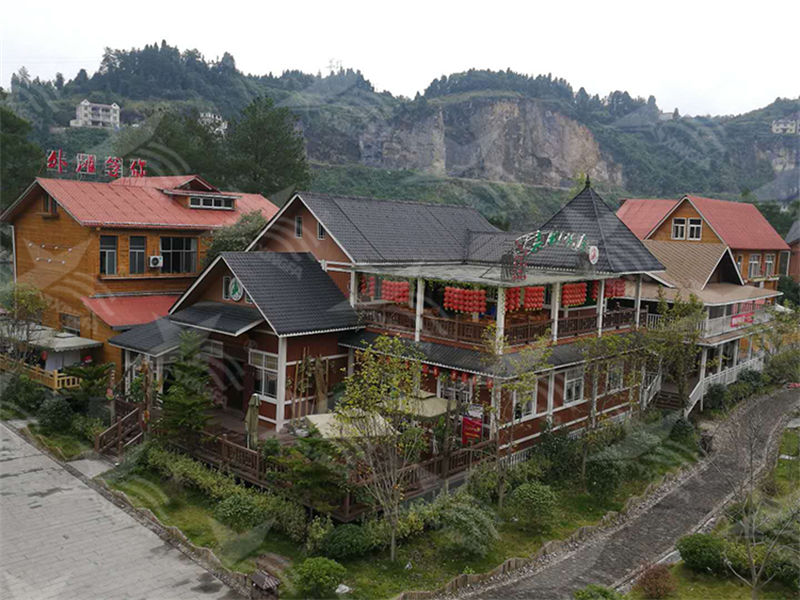 选择中山合成树脂瓦，为南方屋顶雨季防水护航